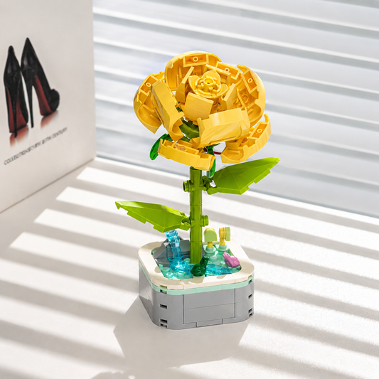 Yellow Rose MeloBricks Building Set